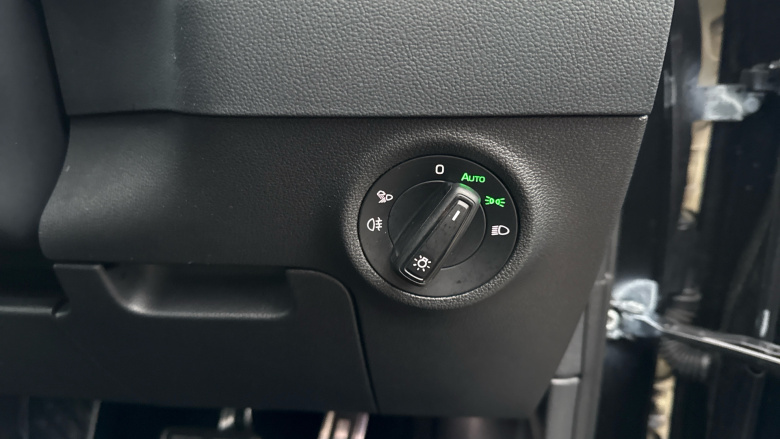 Skoda Karoq 1.5 TSI Sportline 5dr DSG Petrol Estate